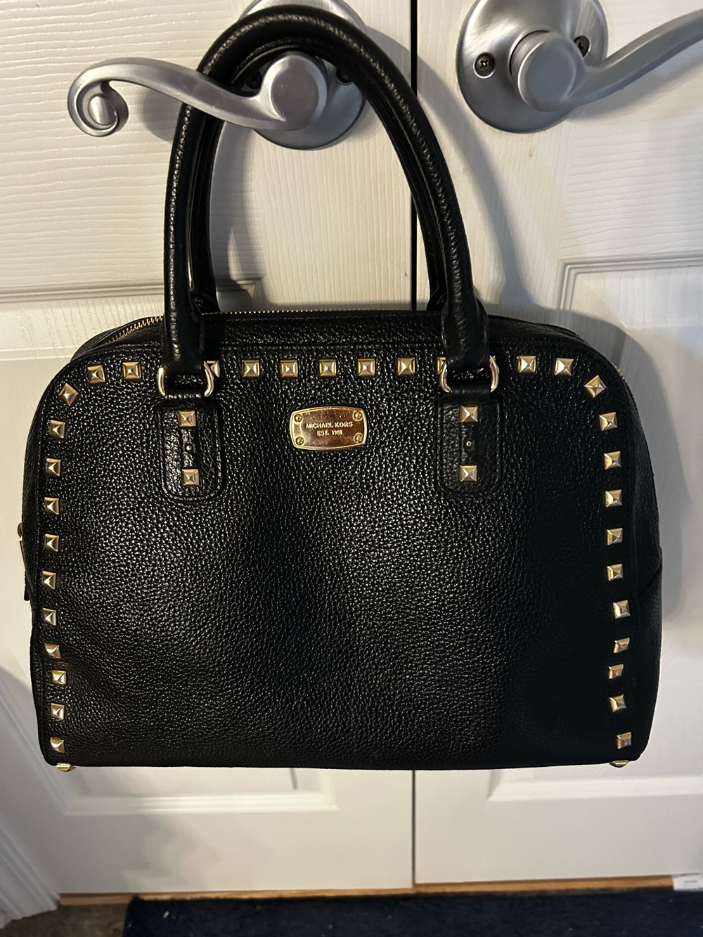 Michael Kors Sandrine Studded Leather Large Satchel Bag Black and Gold A - Picture 9 of 17